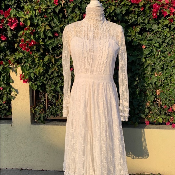 Vintage Wedding Dress, Boho Wedding Dress, Rustic, Cottagecore - Picture 3 of 10